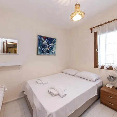 Separate With Garden And Terrace In Bodrum فيلة غومْبيت